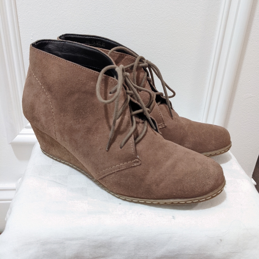 Suede wedges by Franco Sarto - Picture 13 of 13
